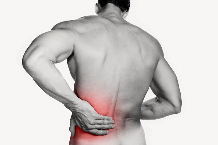 a mellkasi régió osteochondrosisa férfiaknál fájdalom a jobb keresztcsonti gerincben